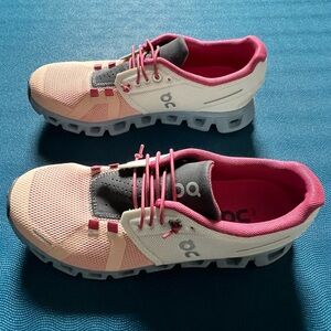 Women’s On Cloud 5 Sneakers Ice/Prairie Size 7